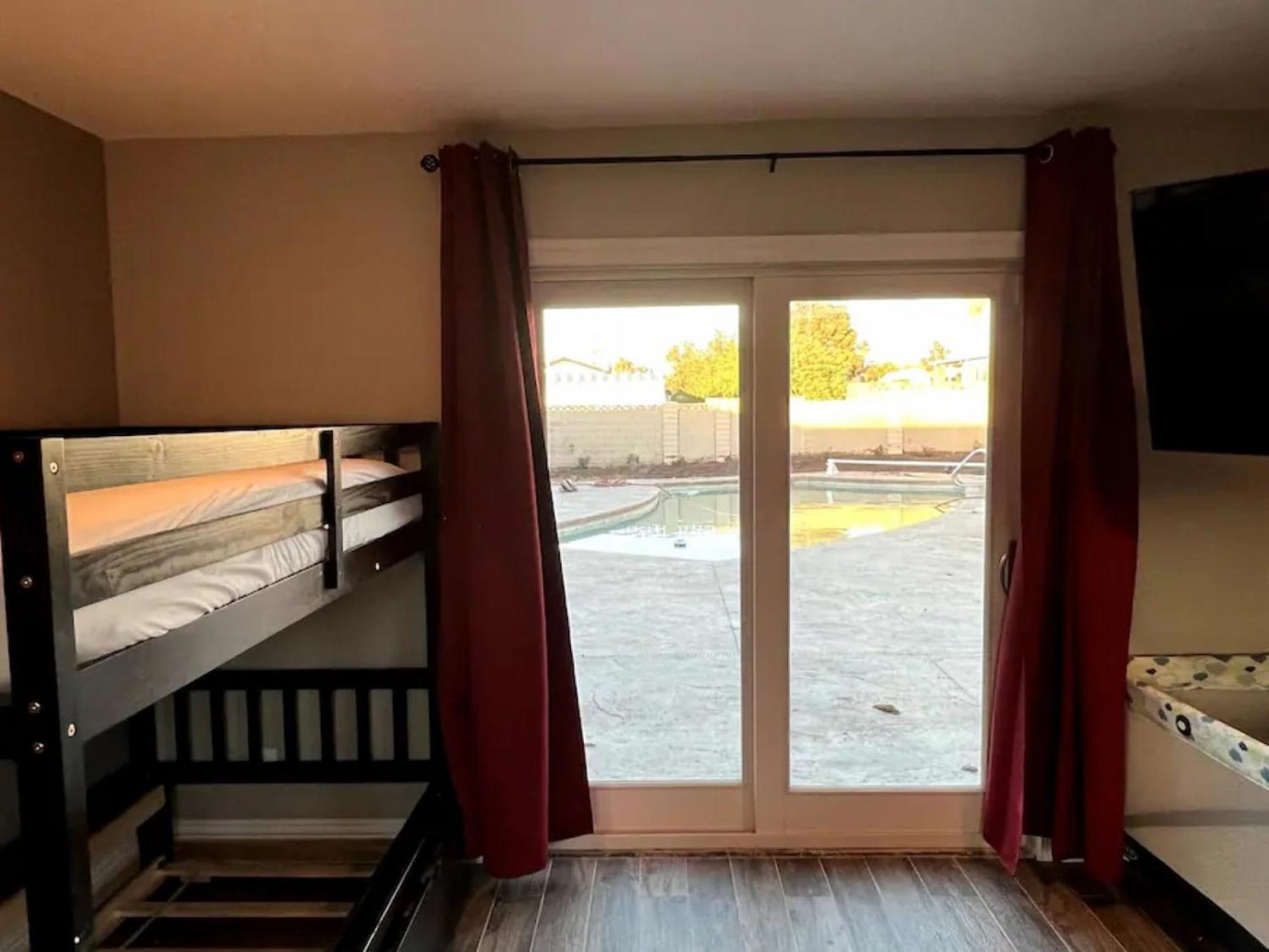 Lux Private Home - Pool, Billiards, 8 Smart Tvs, Board Games, Cotton Bedding - The Stone Sanctuary At Mccullough Hills Trailhead 拉斯维加斯 外观 照片