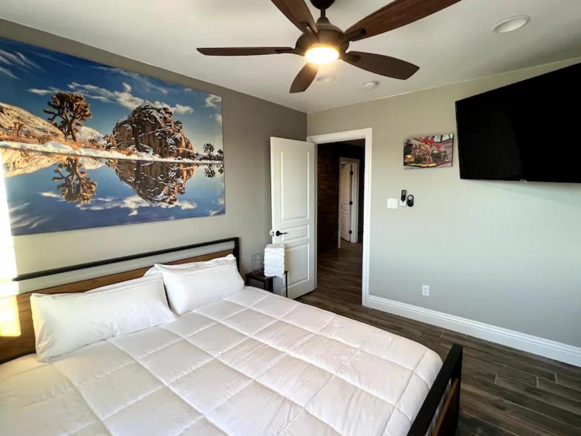 Lux Private Home - Pool, Billiards, 8 Smart Tvs, Board Games, Cotton Bedding - The Stone Sanctuary At Mccullough Hills Trailhead 拉斯维加斯 外观 照片